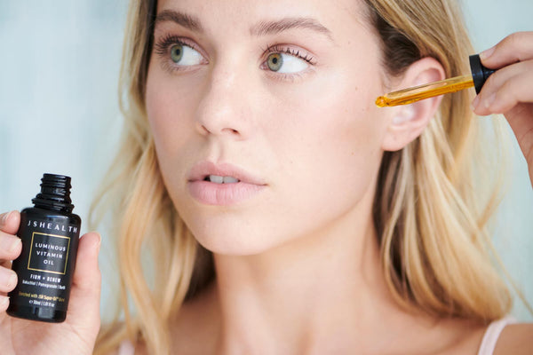 Why the Right Face Oil Won't Make Your Skin "Oily"